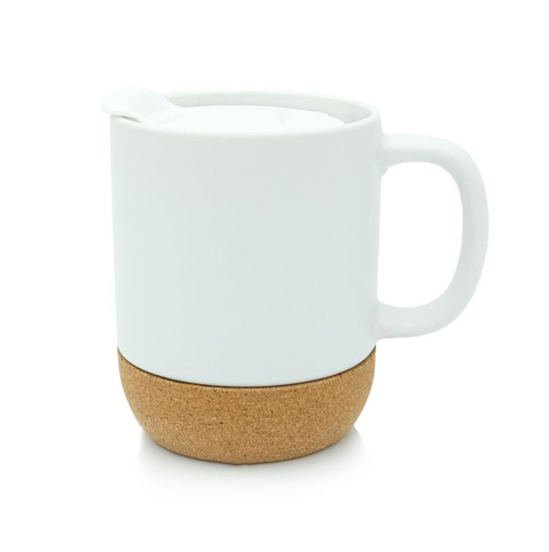 Hrnček s korkovým podstavcom